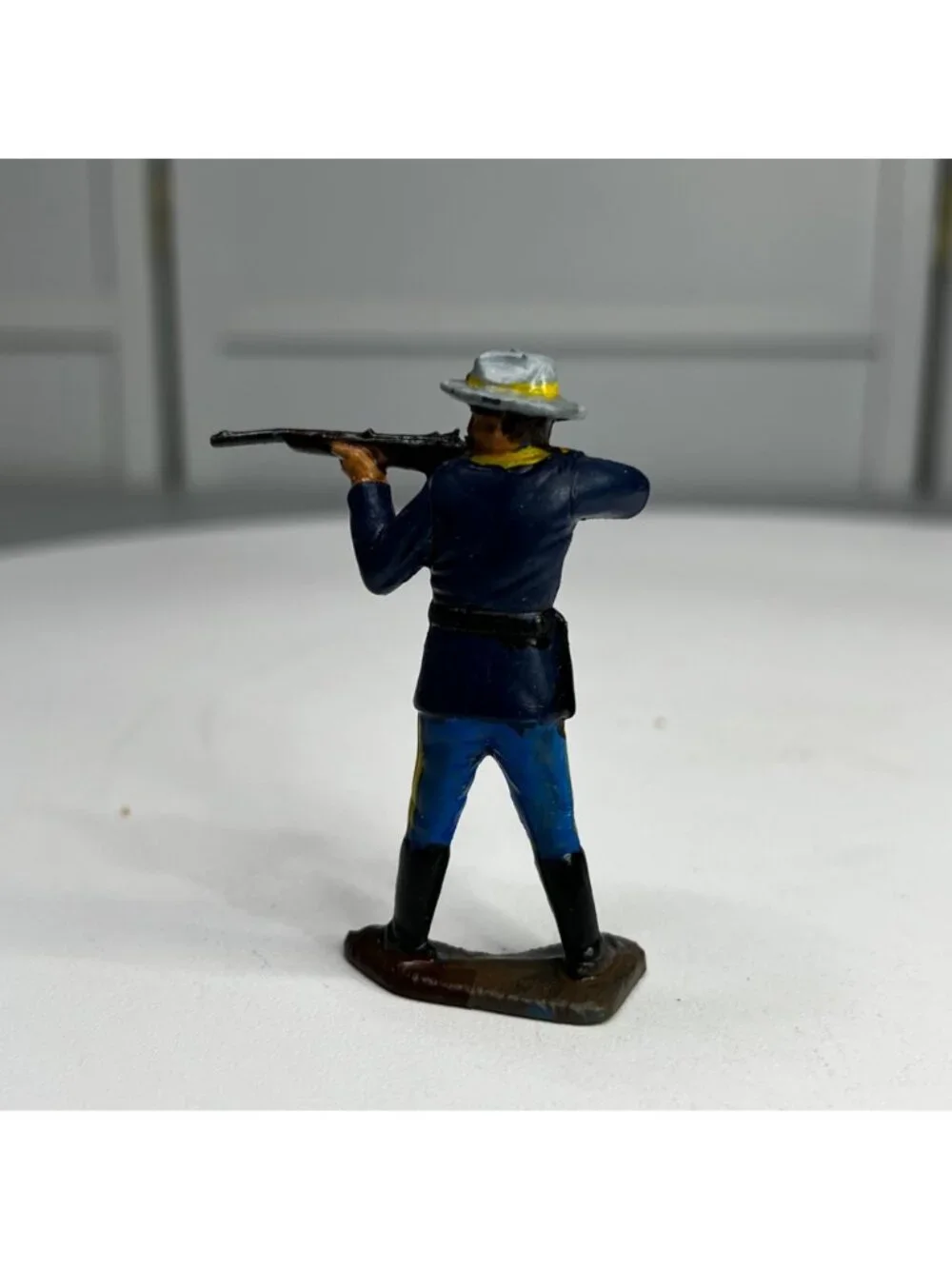 Vintage Union Calvary Soldier Figurine in Firing Pose - Possibly Marx Reissue?